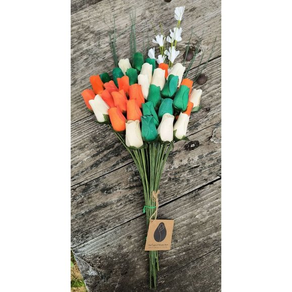 3 Dozen Irish Flag Saint Patty Day Flower Bouquet The Original Wooden Rose - Picture 6 of 8